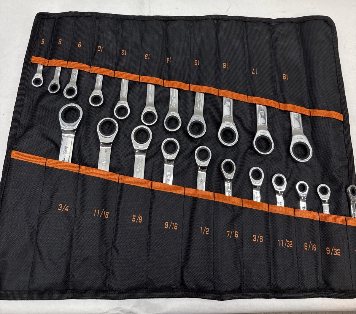 22pc Combination Ratcheting Wrench Set Metric MM Standard SAE