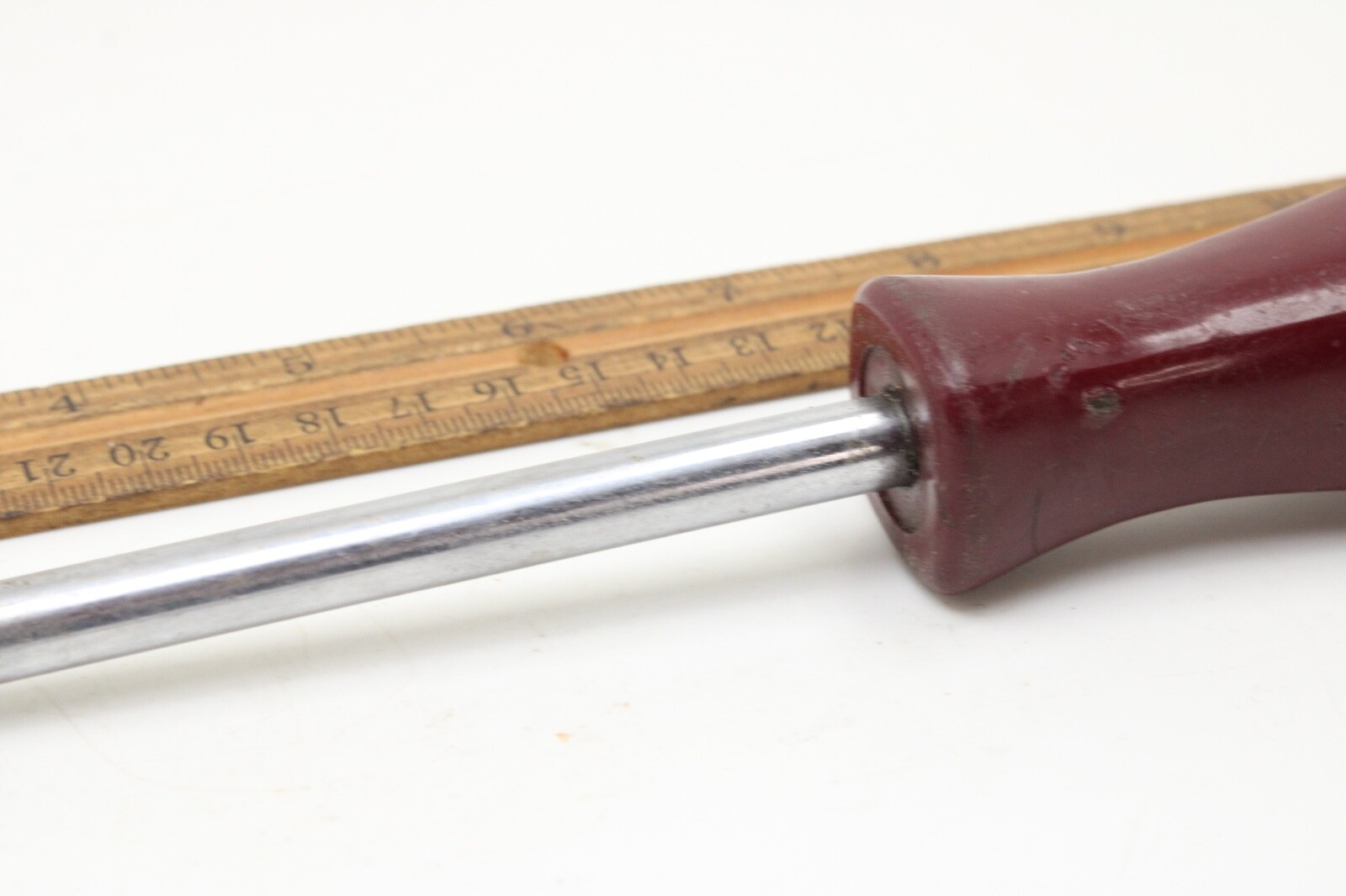 Matco SDM R128 7/16″ Tip 13″ Flat Slotted Screwdriver Maroon Hard Handle USA