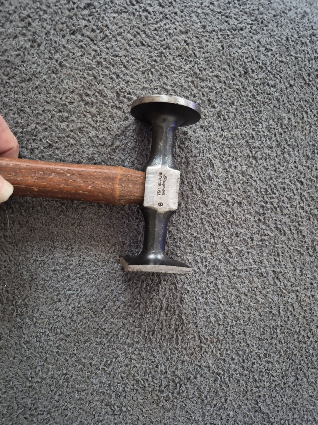 Snap On BF610B Wood Handle Serrated Face Auto Body Shrinking Hammer VERY NICE