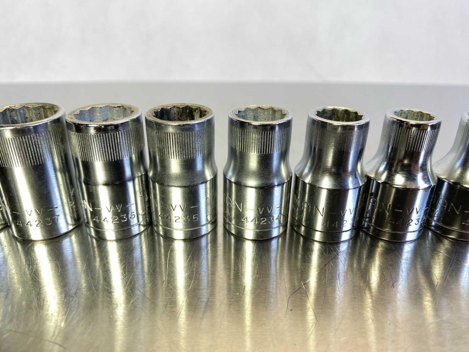 Vntg Craftsman 1/2″ =VV= 12 Pt Shallow Metric Sockets 9,10,12,13,14,15,17,19mm
