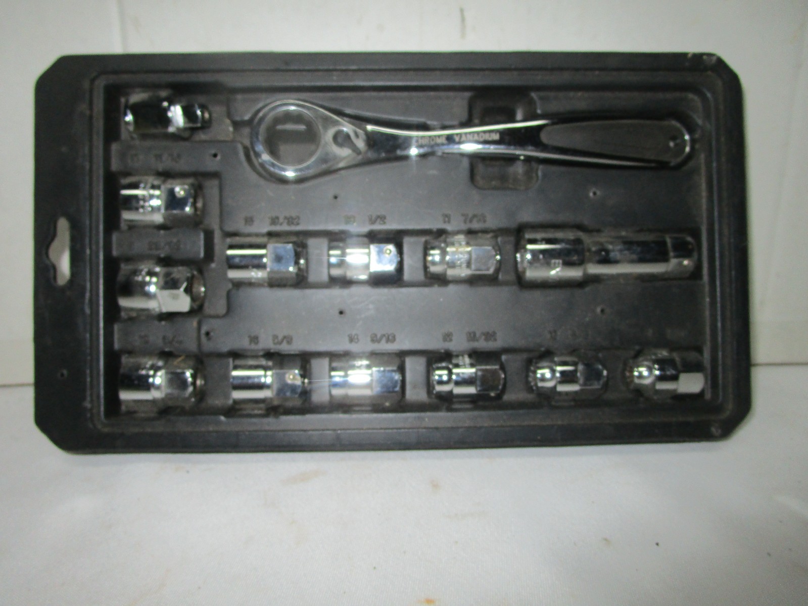 NIP Kobalt 14pc Xtreme Access Socket Set (Pass Thru) SAE and Metric