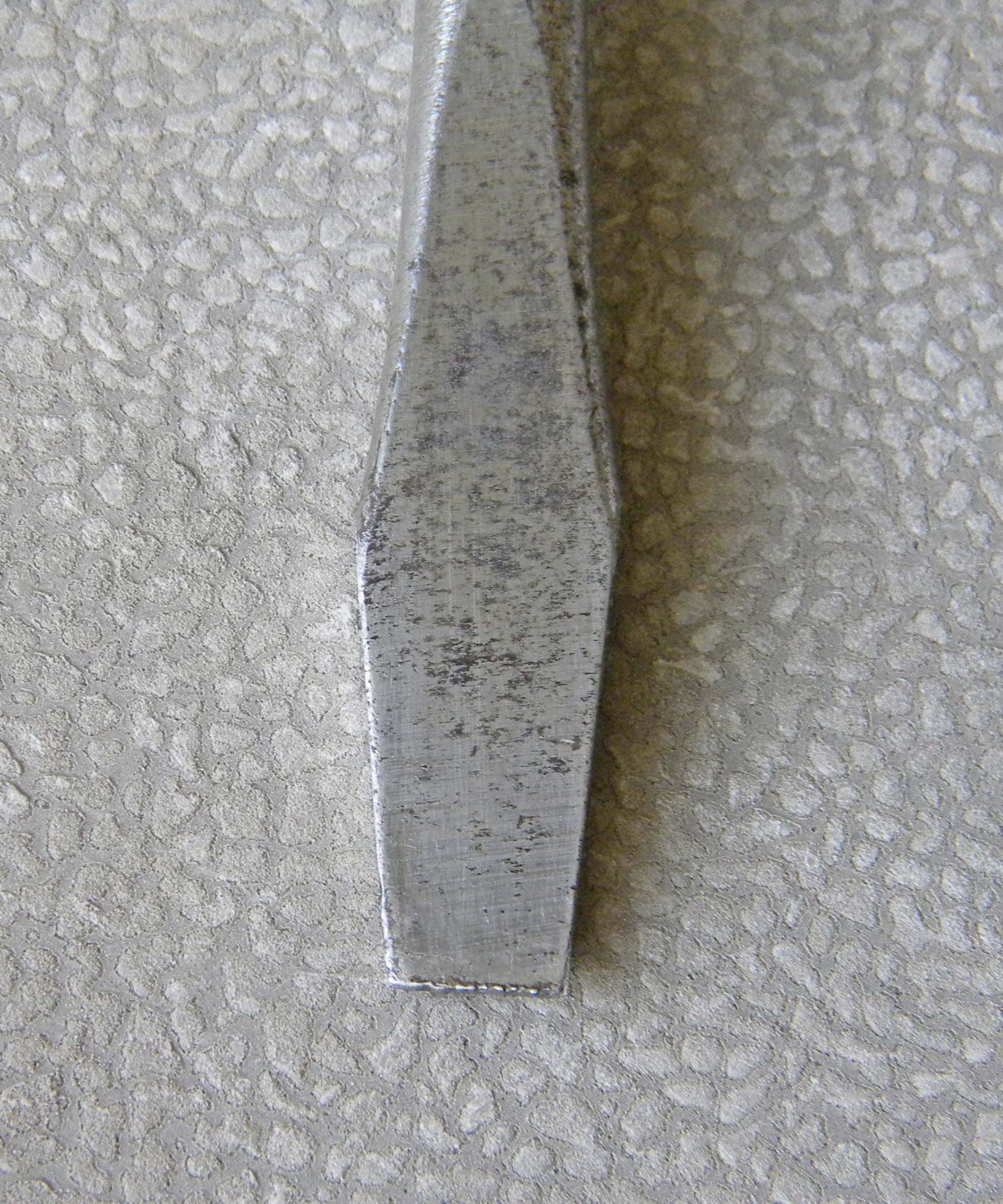 Vtg 12″ New Britain #D28 Flat Slotted 3/8″ Long Shaft Screwdriver, Yellow Handle