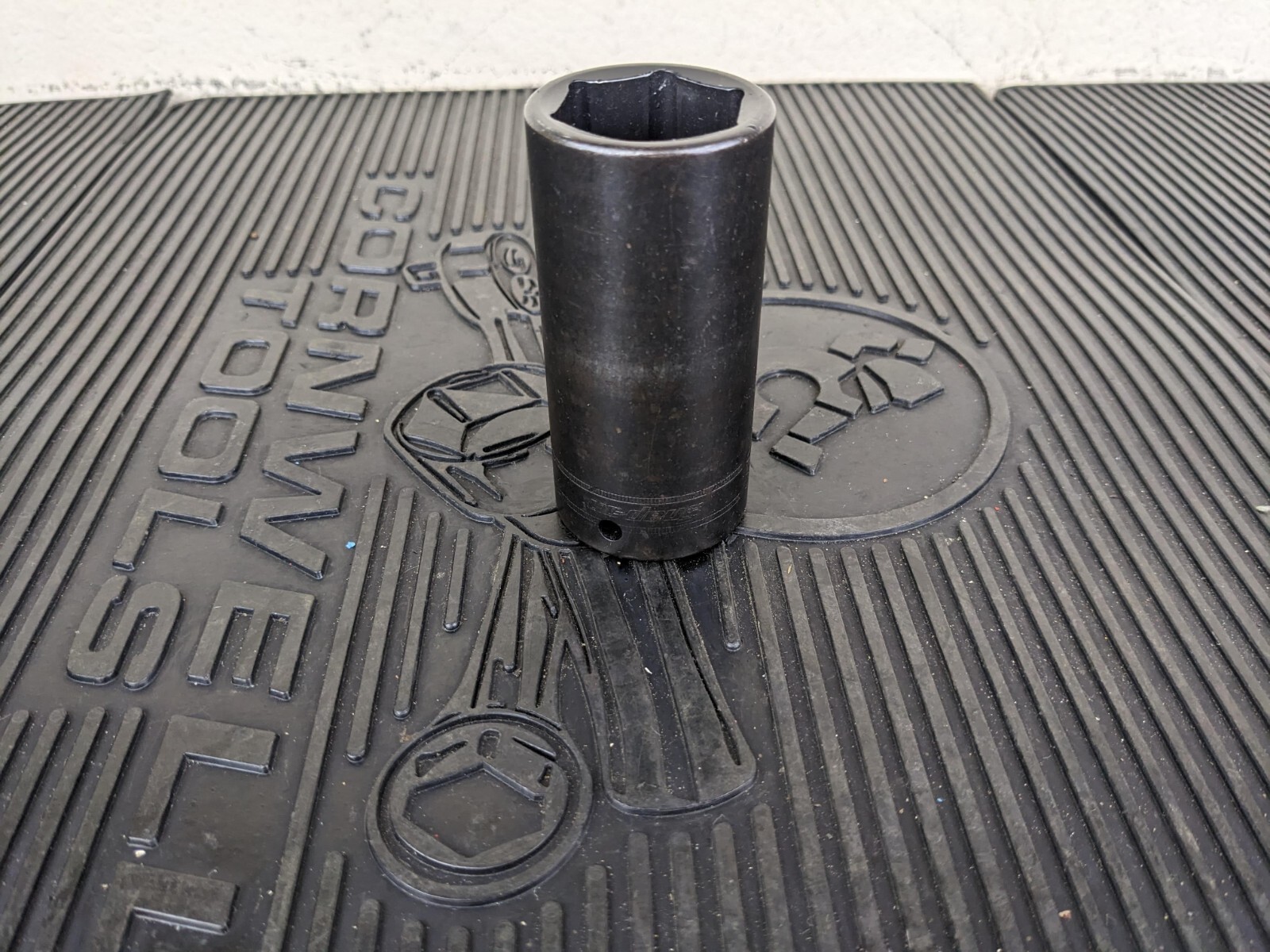 #bg910 Snap-on NEW SIMM300 USA 1/2″ Drive 6 Point 30mm Deep Impact Socket USA