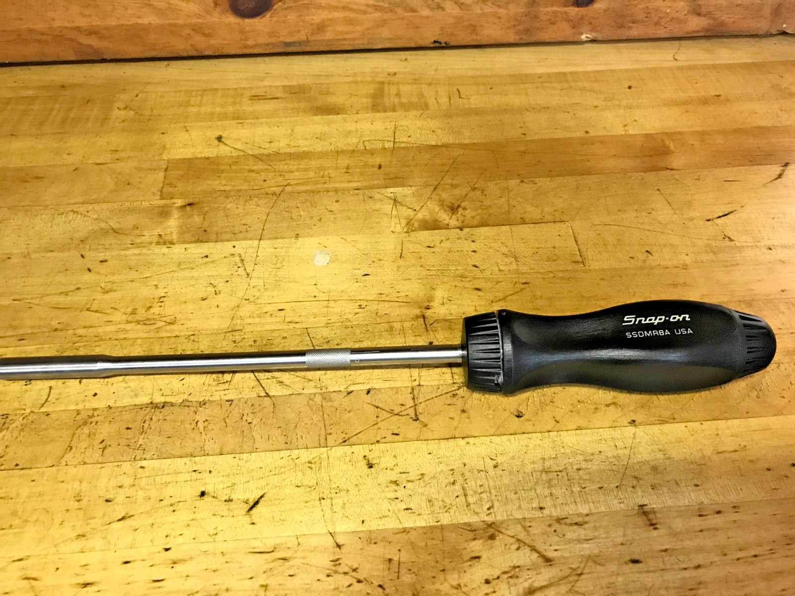 New Snap on SSDMR8A Ratcheting Magnetic Nos Screwdriver with Bits