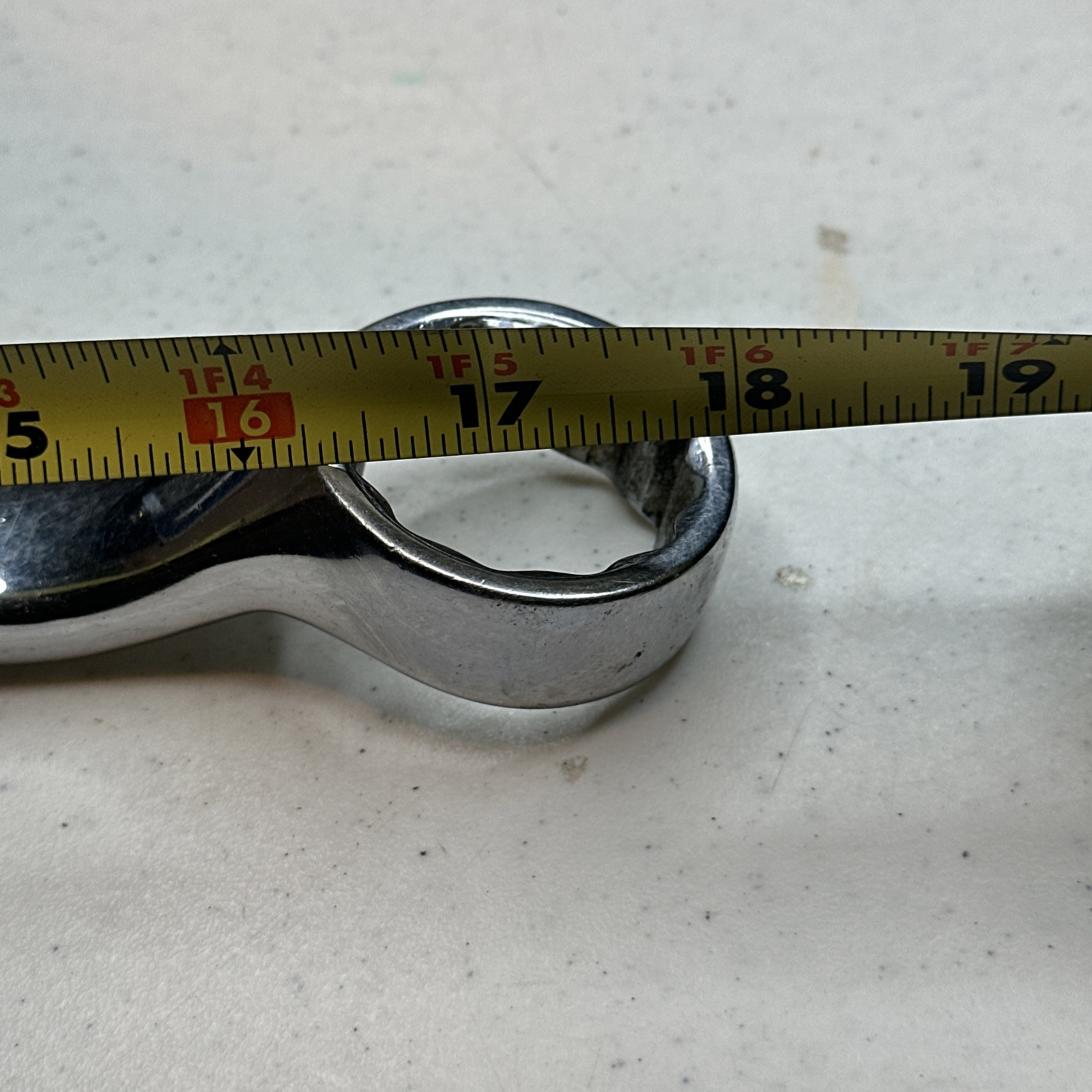 Snap-on XB4042 Offset Box Chrome Wrench 1-1/4in. x 1-5/16in. 12-Pt Snap On USA