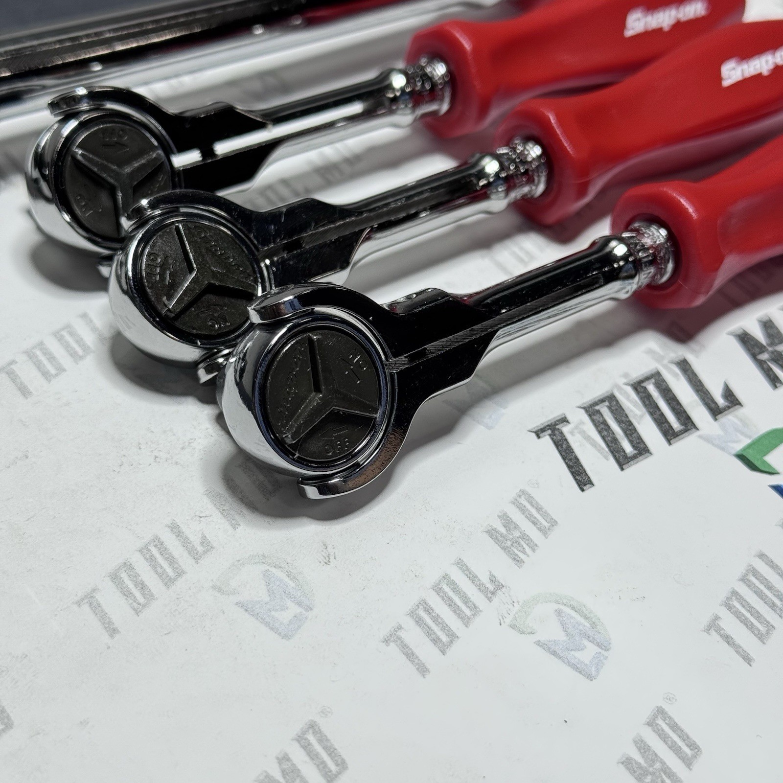Snap-on Tools RARE RED 4pc Hard Handle Swivel Mixed Drive Ratchet Set FHCNFD72