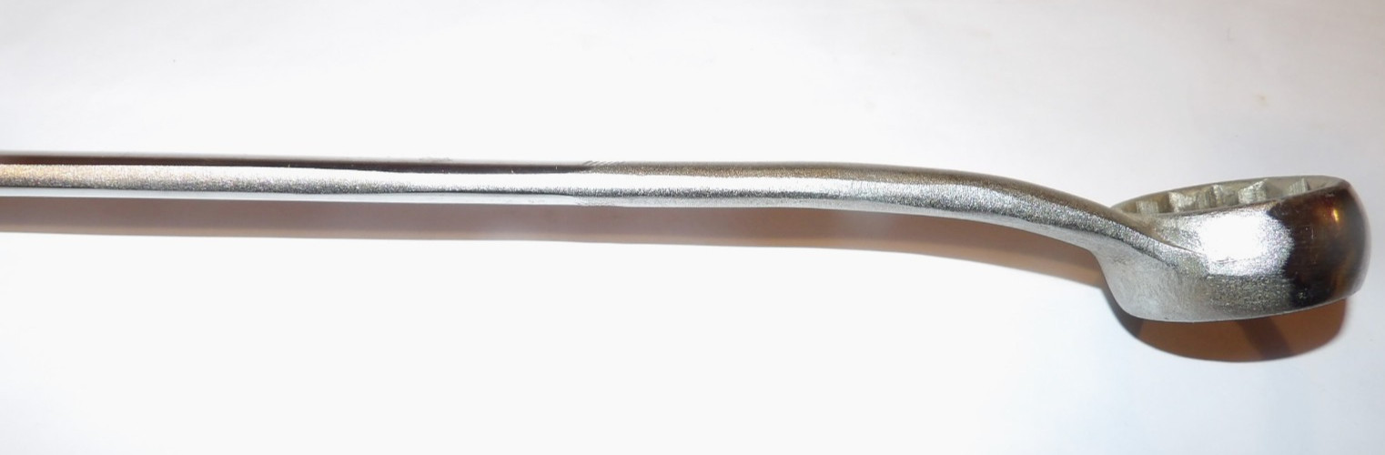 VTG WESTERN AUTO ‘WIZARD’ 15/16 1-1/4″ 12-POINT DOUBLE BOX-END WRENCH! 17.5″ USA