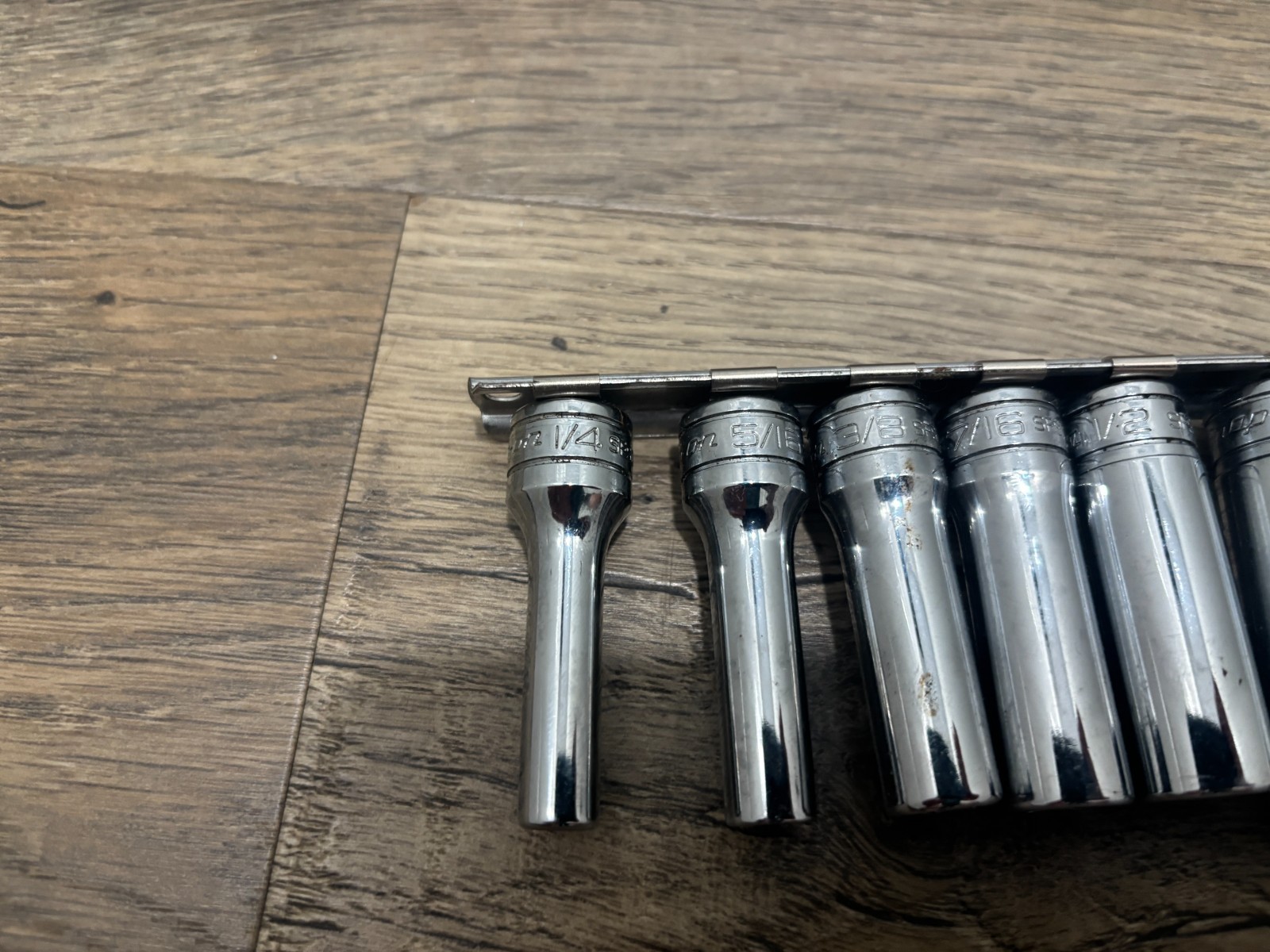 Snap On 11pc ¼” – 7/8” deep well ½” drive socket set. FREE S &H!