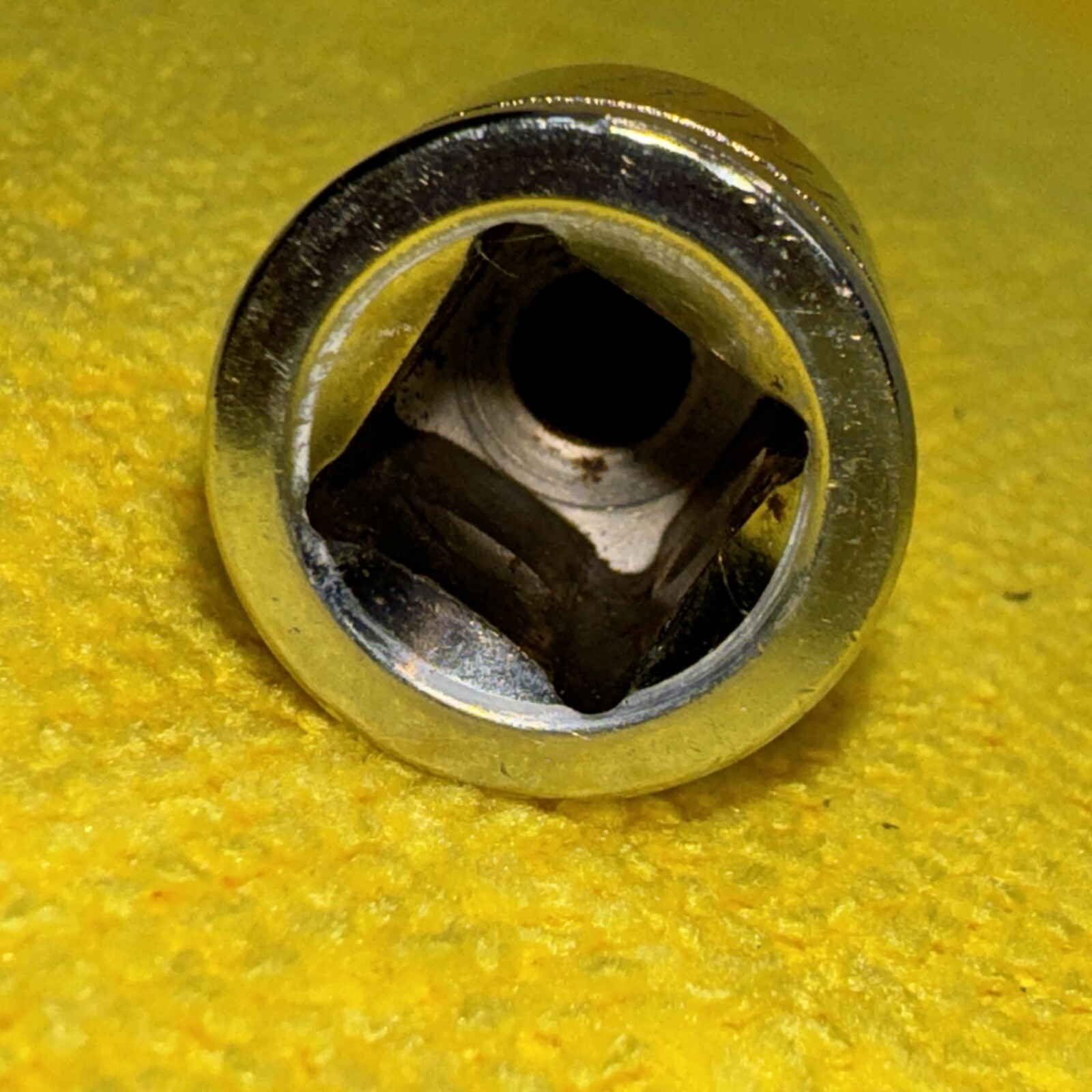 Blue Point T10 Tamper Security Torx TX 3/8″ drive socket tool BLPT3810TP