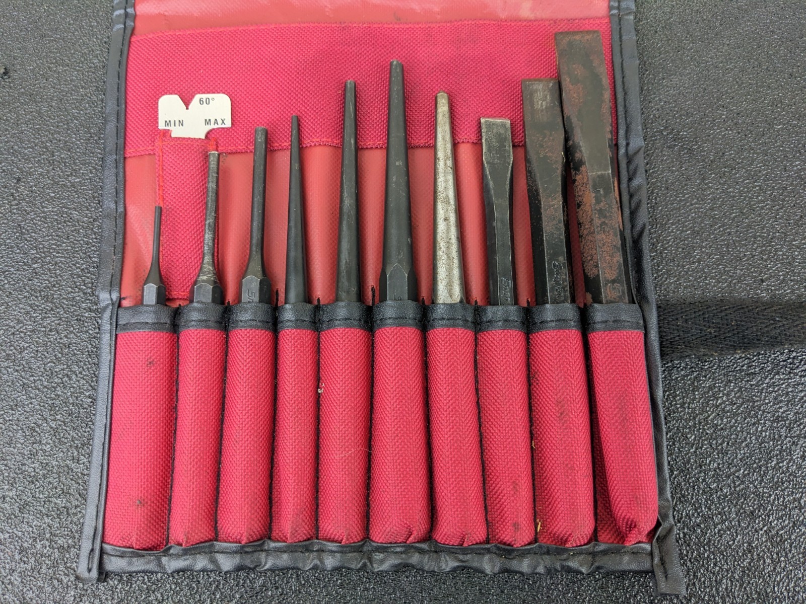 #bo184 Snap-on Tools PPC710BK USA 11 Piece Punch and Chisel Set w/ Kit Bag