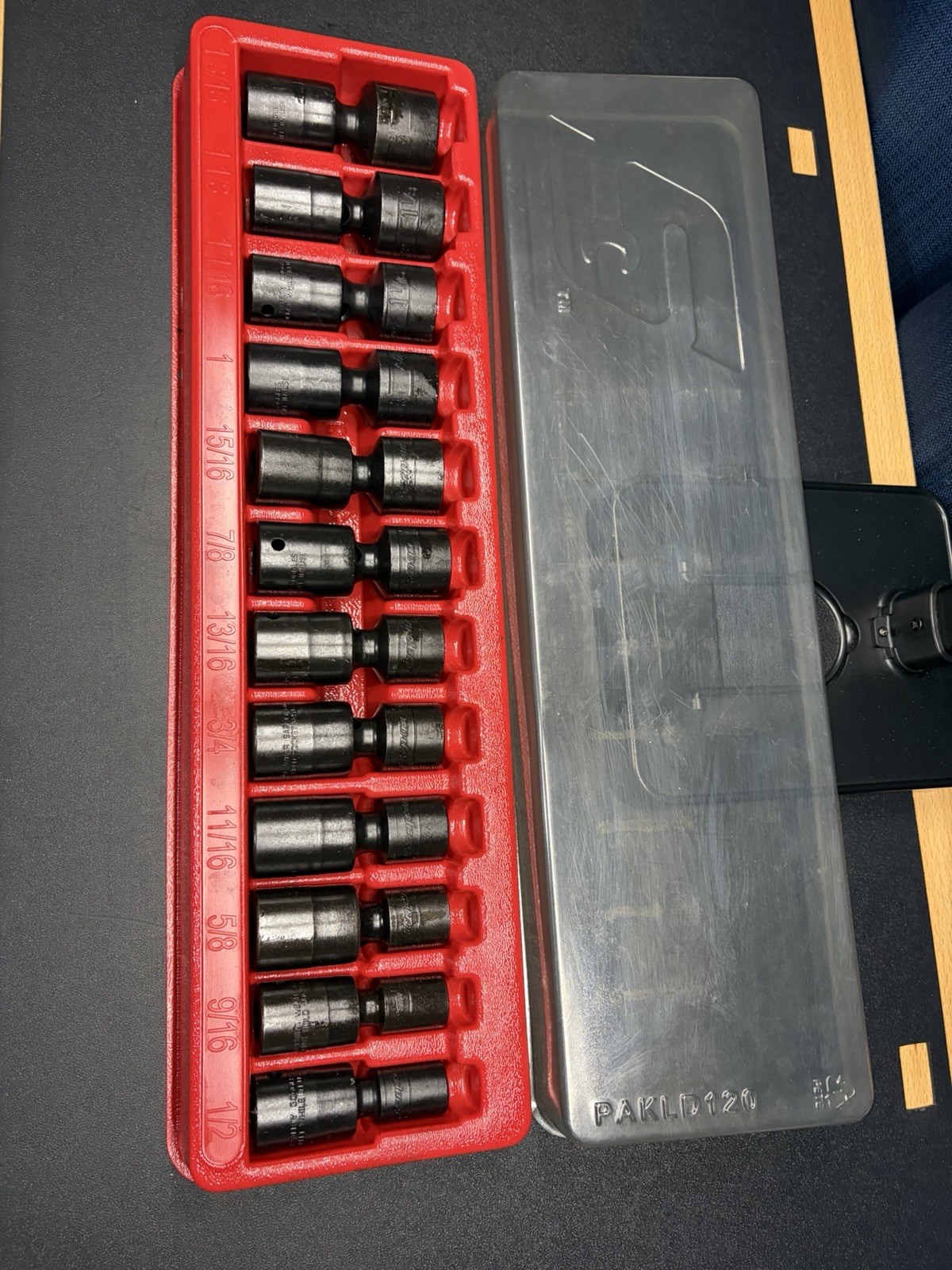 Snap On 12 pc 1/2″ SAE Shallow Swivel Impact Socket Set (1/2–1-3/16″) 312IPL