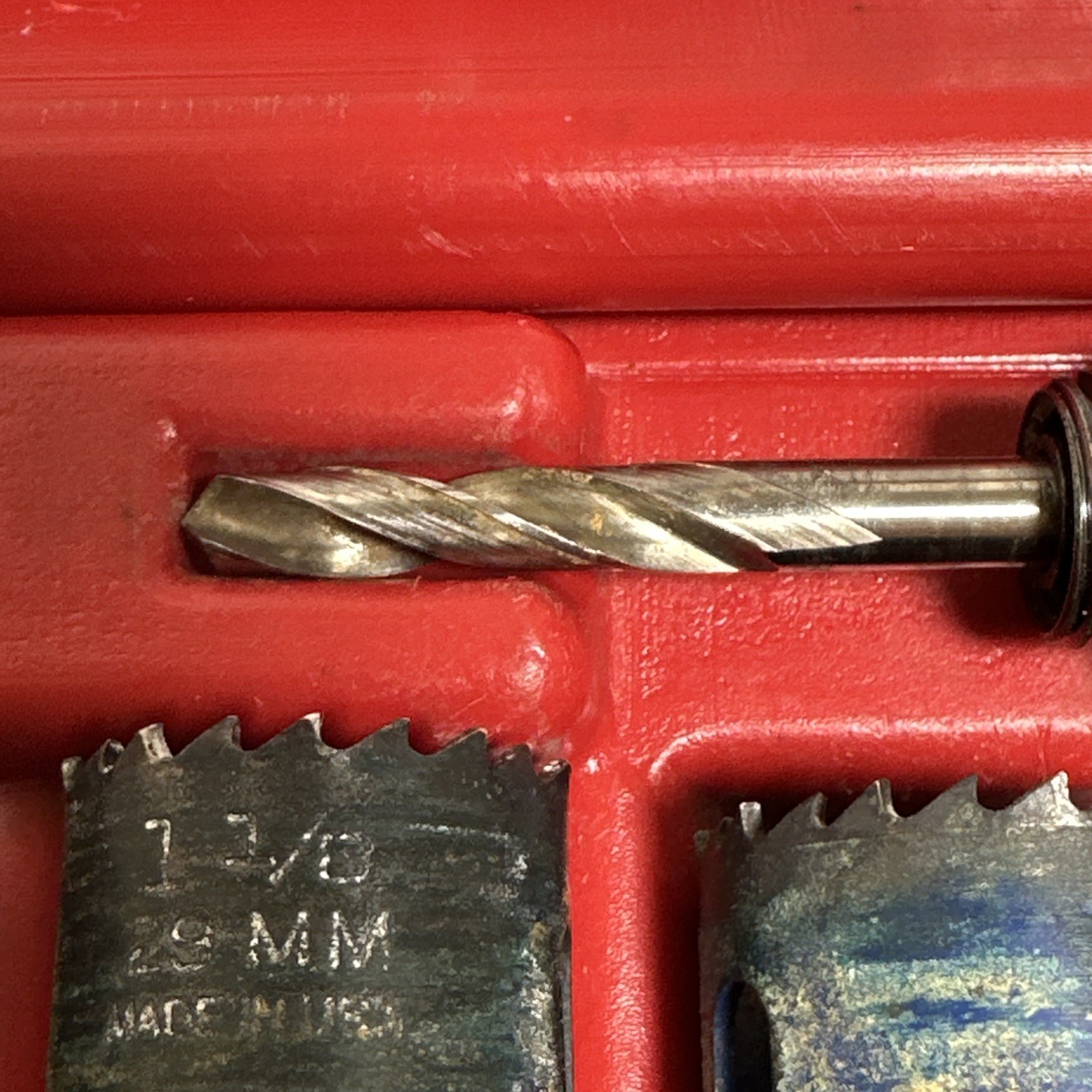 Matco Tools RC 9595 7 Pc Hole Saw Kit 7/8 to 1-1/2 Drill Bit Set USA Made