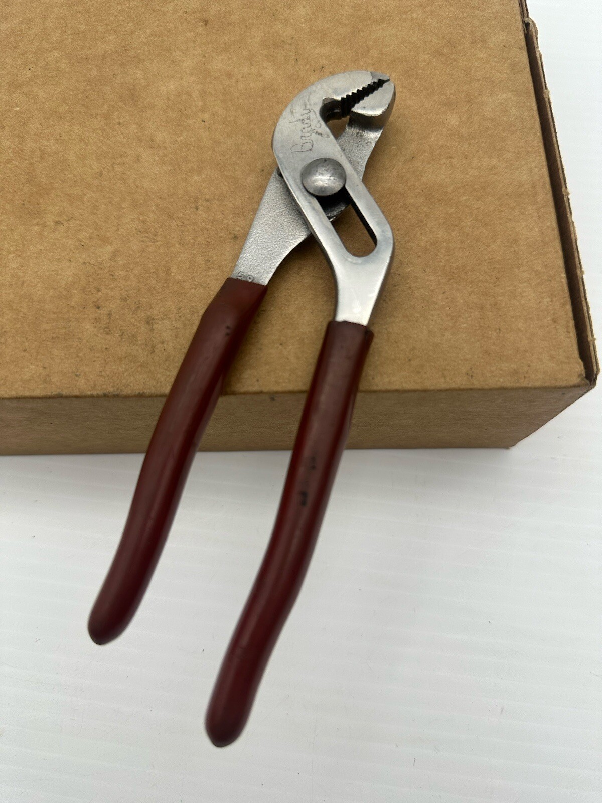 Blue Point Adjustable Slip Joint Channel Lock Pliers 6.5″ HL16 Made in USA Red