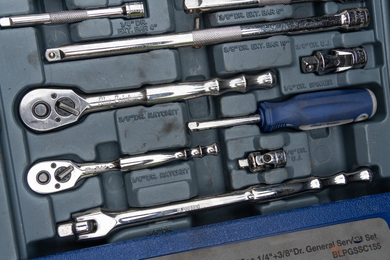 Blue-Point BLPGSSC155 – Combination Drive SAE/ Metric 155 pc General Service Set