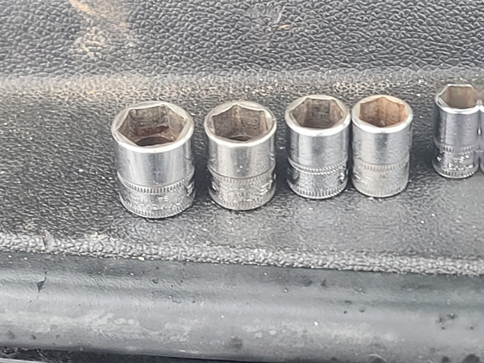 Snap On 12pc 1/4 Drive Shallow Metric Socket Set Missing 10mm 6pt 4 thru 15