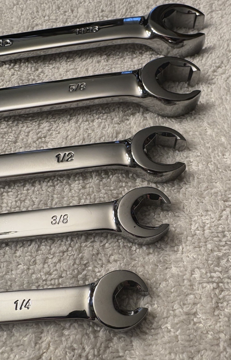 Mac Tools 5 Pc. SAE Flare Nut Wrench Set w/Canvas Storage Bag