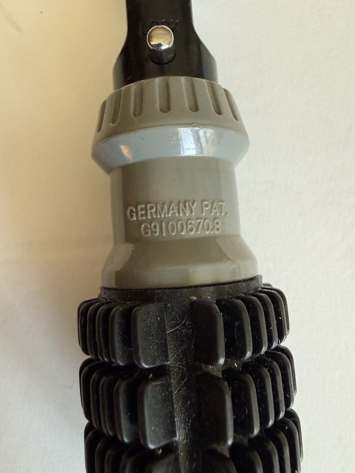 Germany PAT, 7.75” Ratchet Driver Flexible With 5 Heads. Pre Owned.