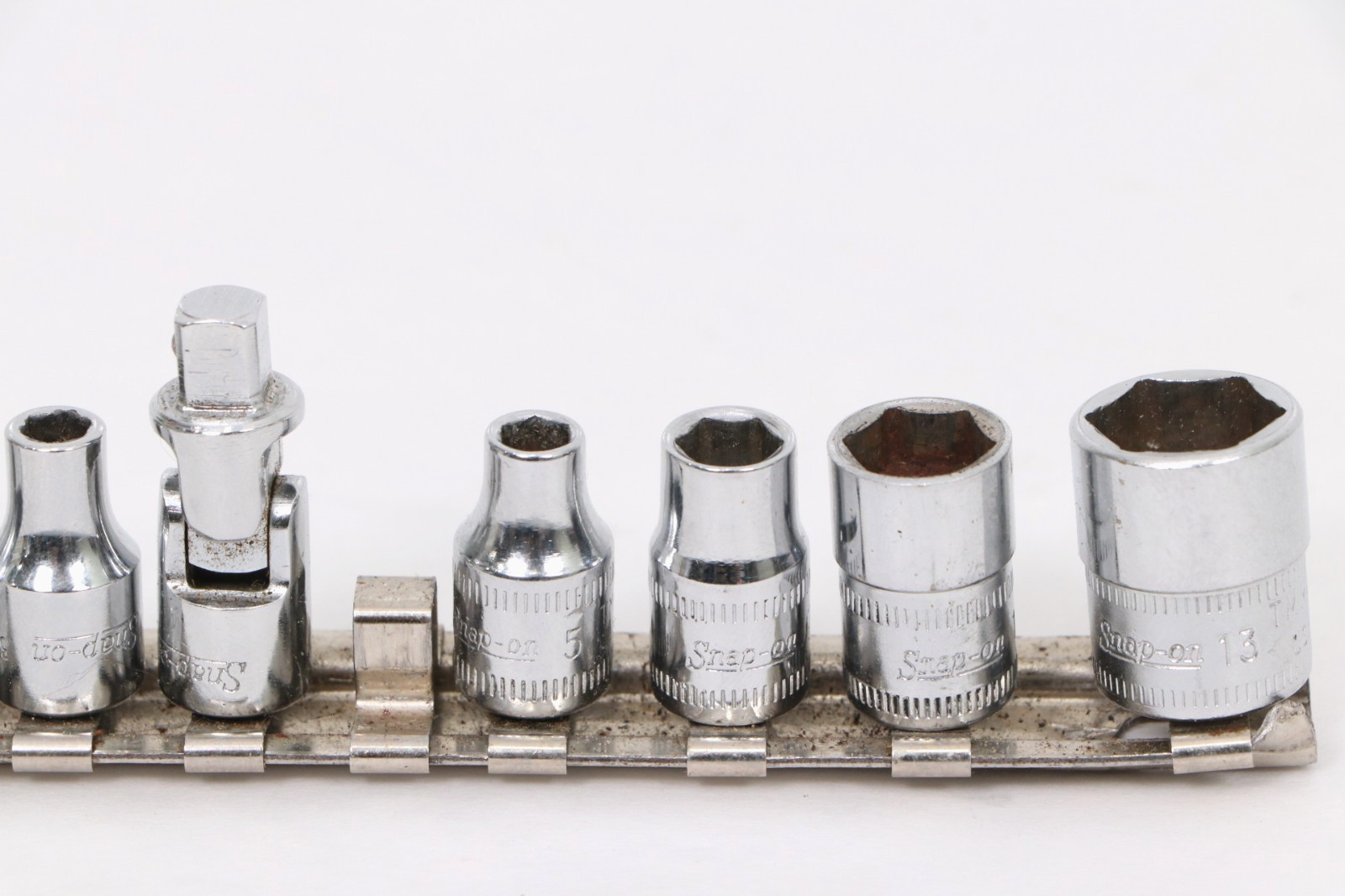 Snap-On Mixed SAE & Metric Socket Set / 1/4″ Drive / Includes Swivel Adapter