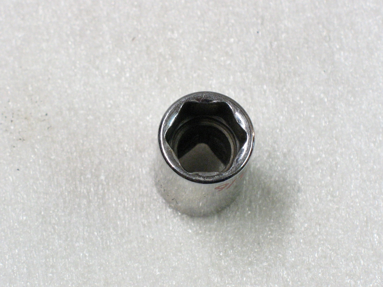 Matco Tools 9/16″ 3/8″ Drive 6 Point Shallow Chrome Socket B186A