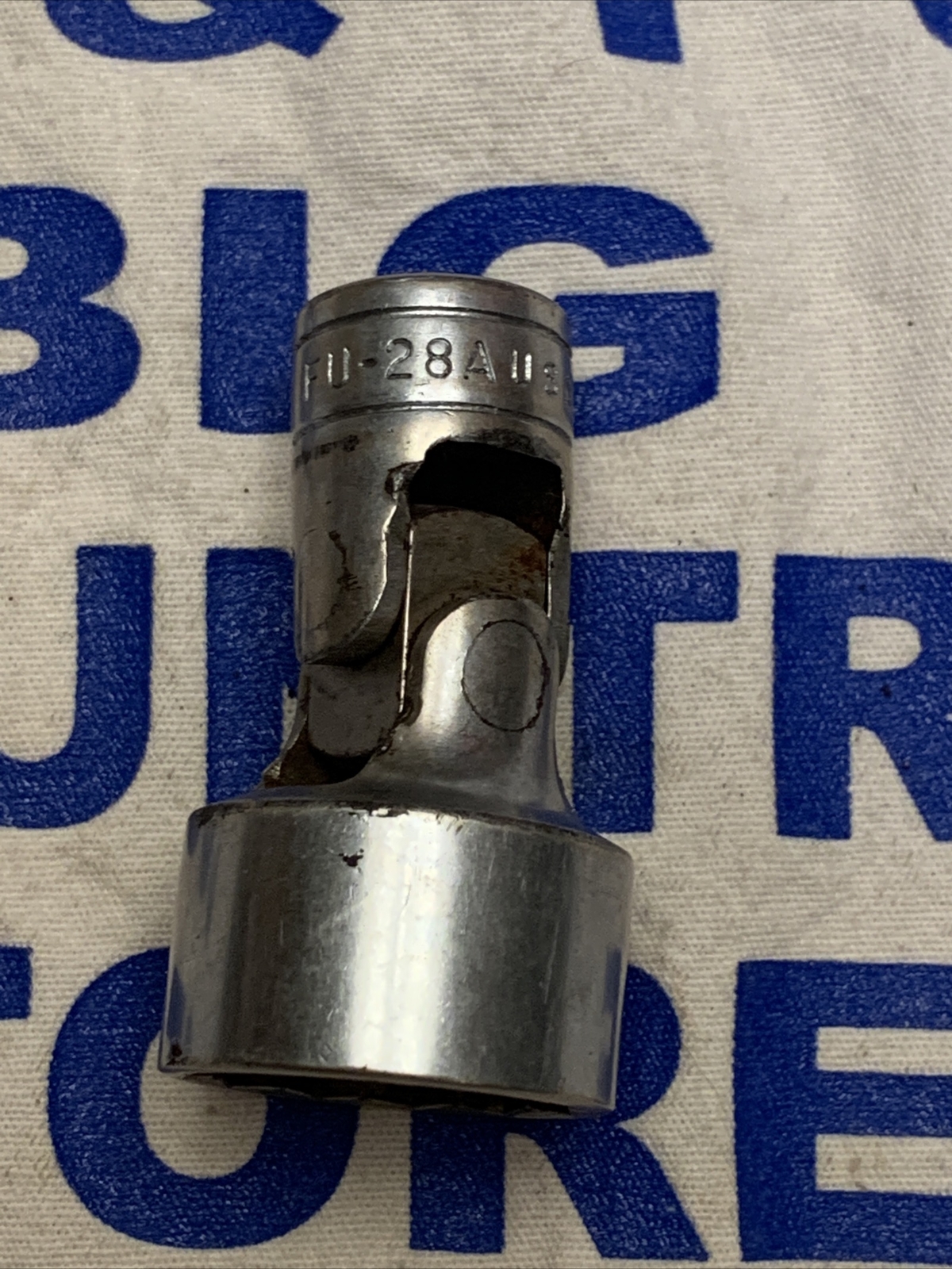 1963 Snap-on USA 3/8″ Drive 7/8″ 12pt SAE Chrome Swivel Universal Socket FU28A