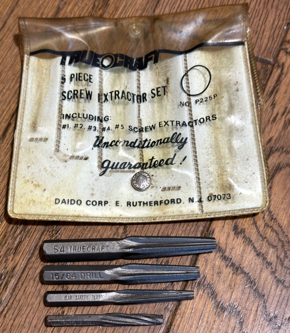 4pc TrueCraft Tools Flute Spline Bit Screw Extractor Set Broken Bolt Lot Pouch