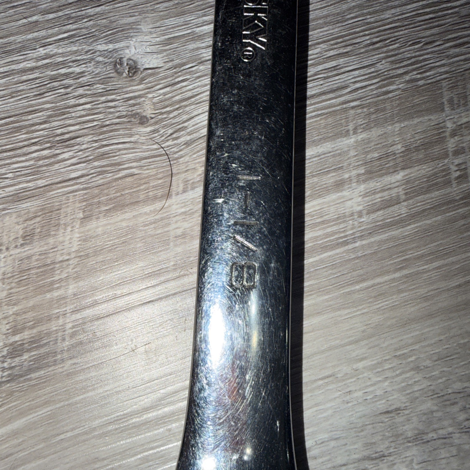 Husky 1 1/8 Inch 12 Point Wrench Sae