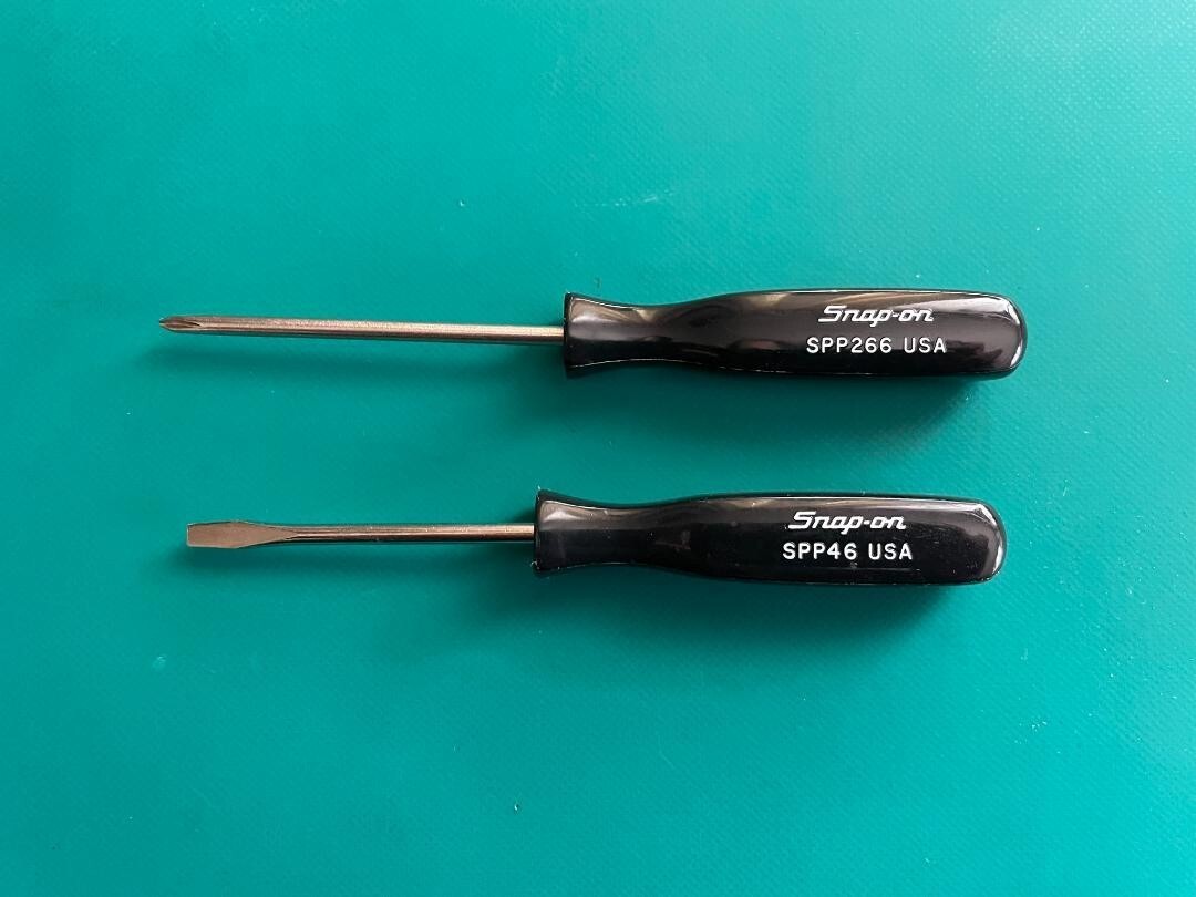 SNAP-ON Black 2 old Stok FLAT AND PHILLIPS TIP SCREWDRIVER SPP266 SPP46 JP