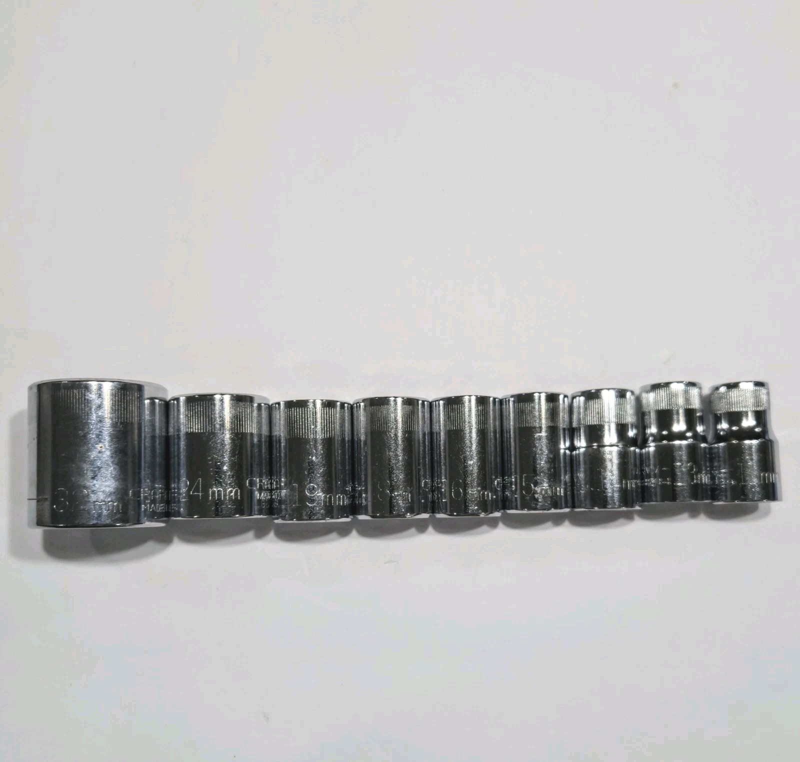 Craftsman USA 9 pc Metric Socket Set – 1/2″ Drive**READ**