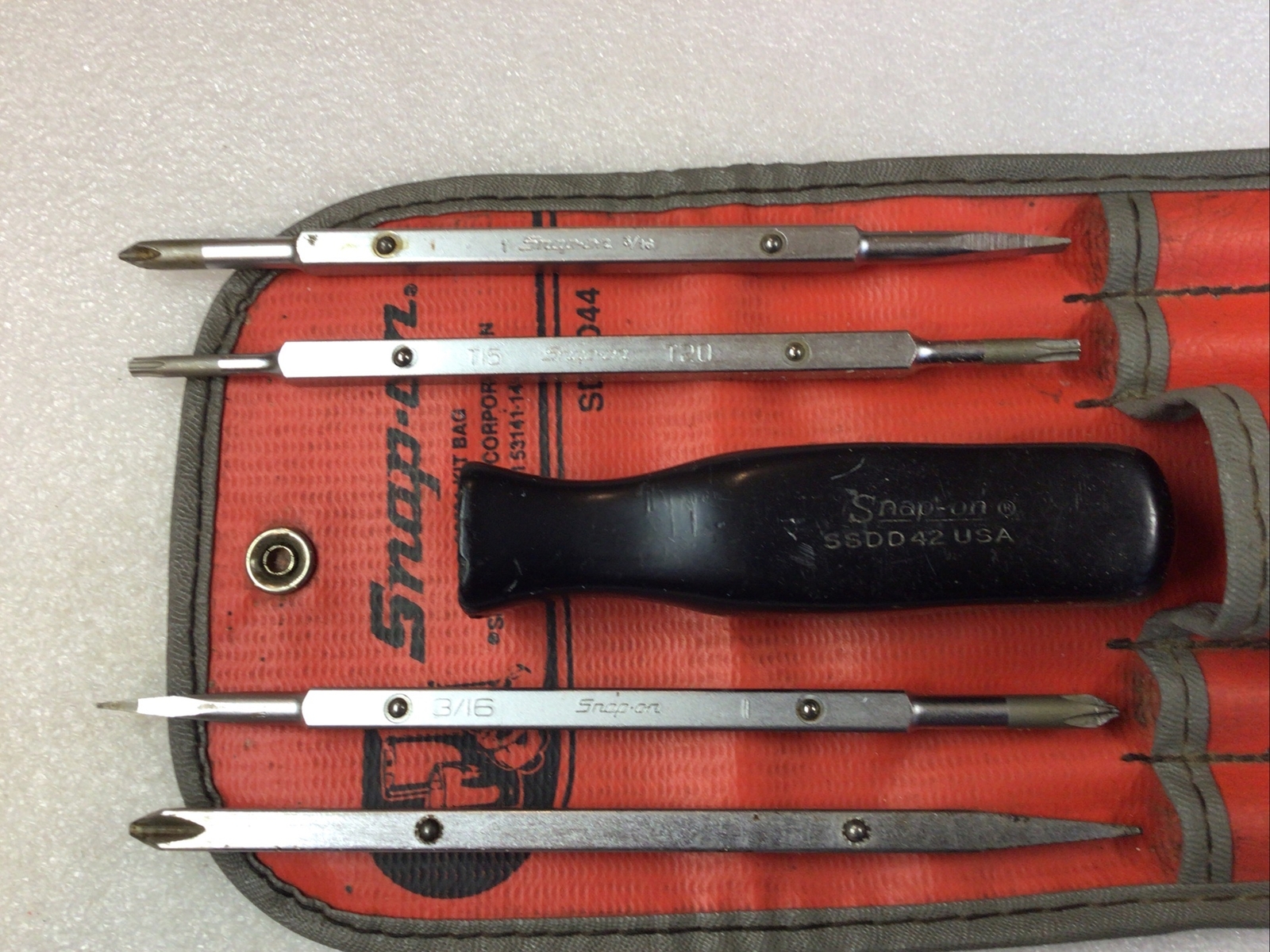Snap On#SSDD42 – Reversible Screwdriver 5 Pc. Set w/SDDD44 Storage Case-USA-NICE