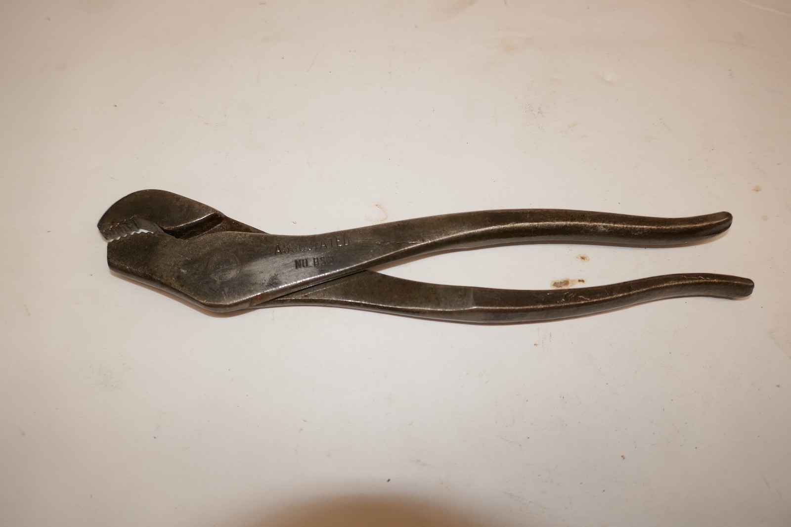 Vintage Associated Brand no Bs2 Battery Terminal Pliers USA Made