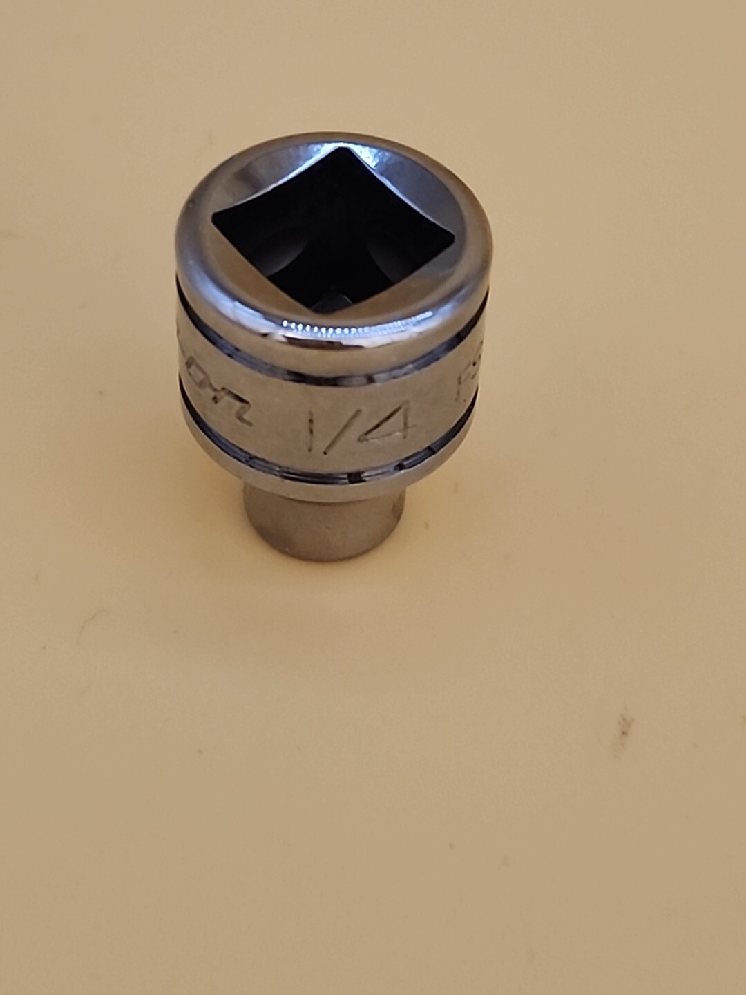 Snap-on Tools 3/8″ Drive 1/4″ 6PT Shallow Chrome Socket FS081 USA