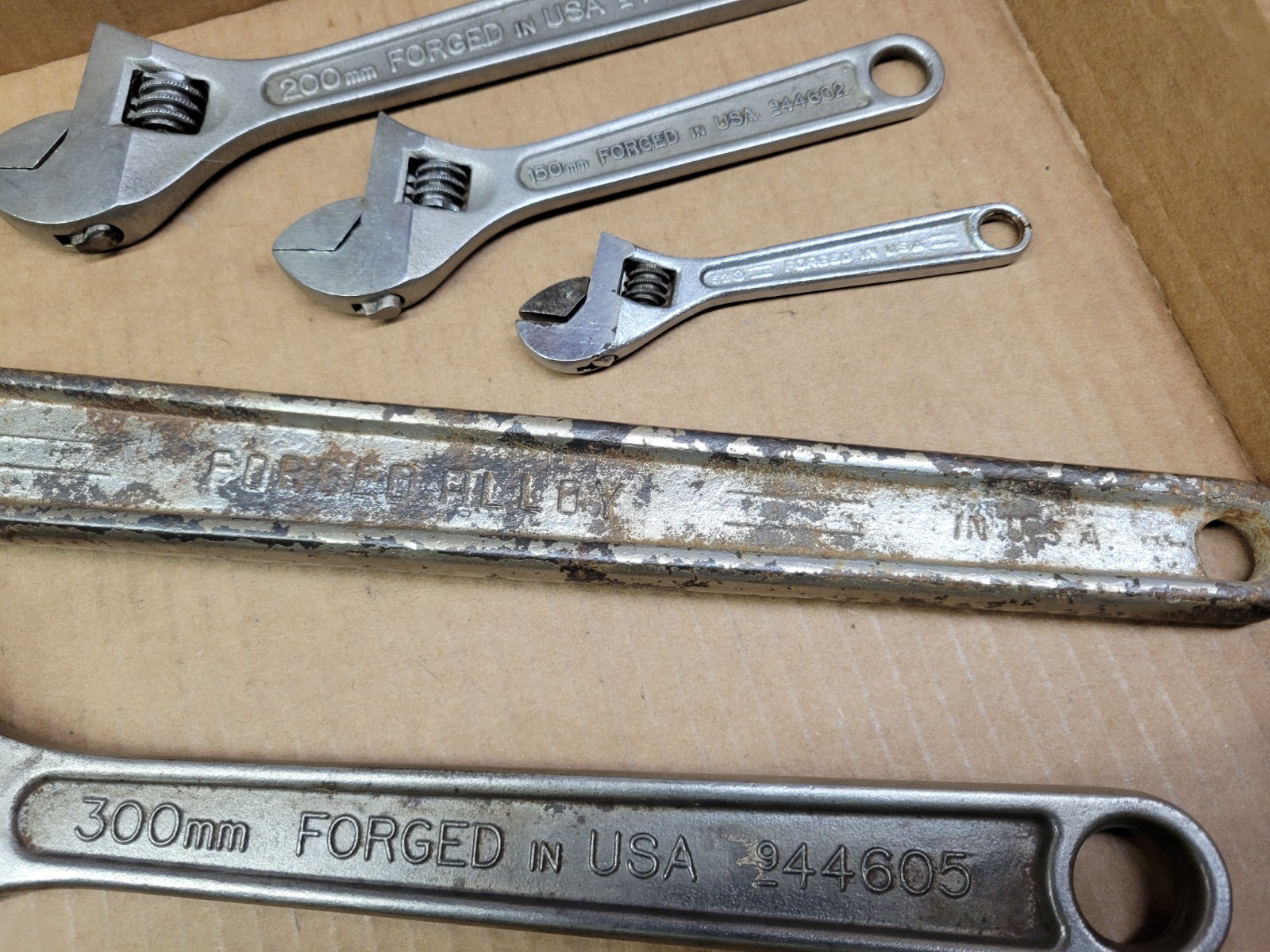 Craftsman 6-Piece Adjustable Wrench Set 4″+ 6″ + 8″ + 10″ + 12″ + 16″
