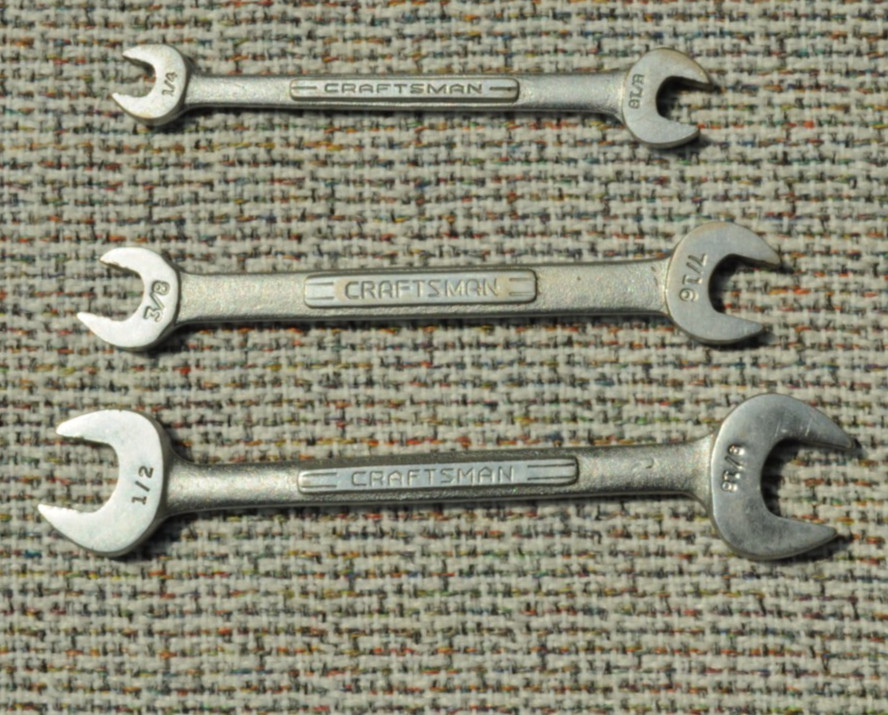 9 PC. USA CRAFTSMAN V OPEN END WRENCH SET WITH VINTAGE HOLDER