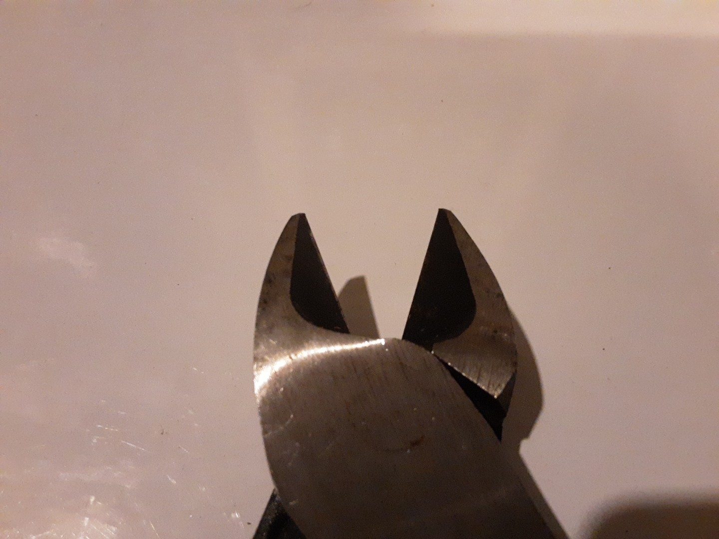Klein 8 Inch Angle Head Diagonal Cutter Pliers