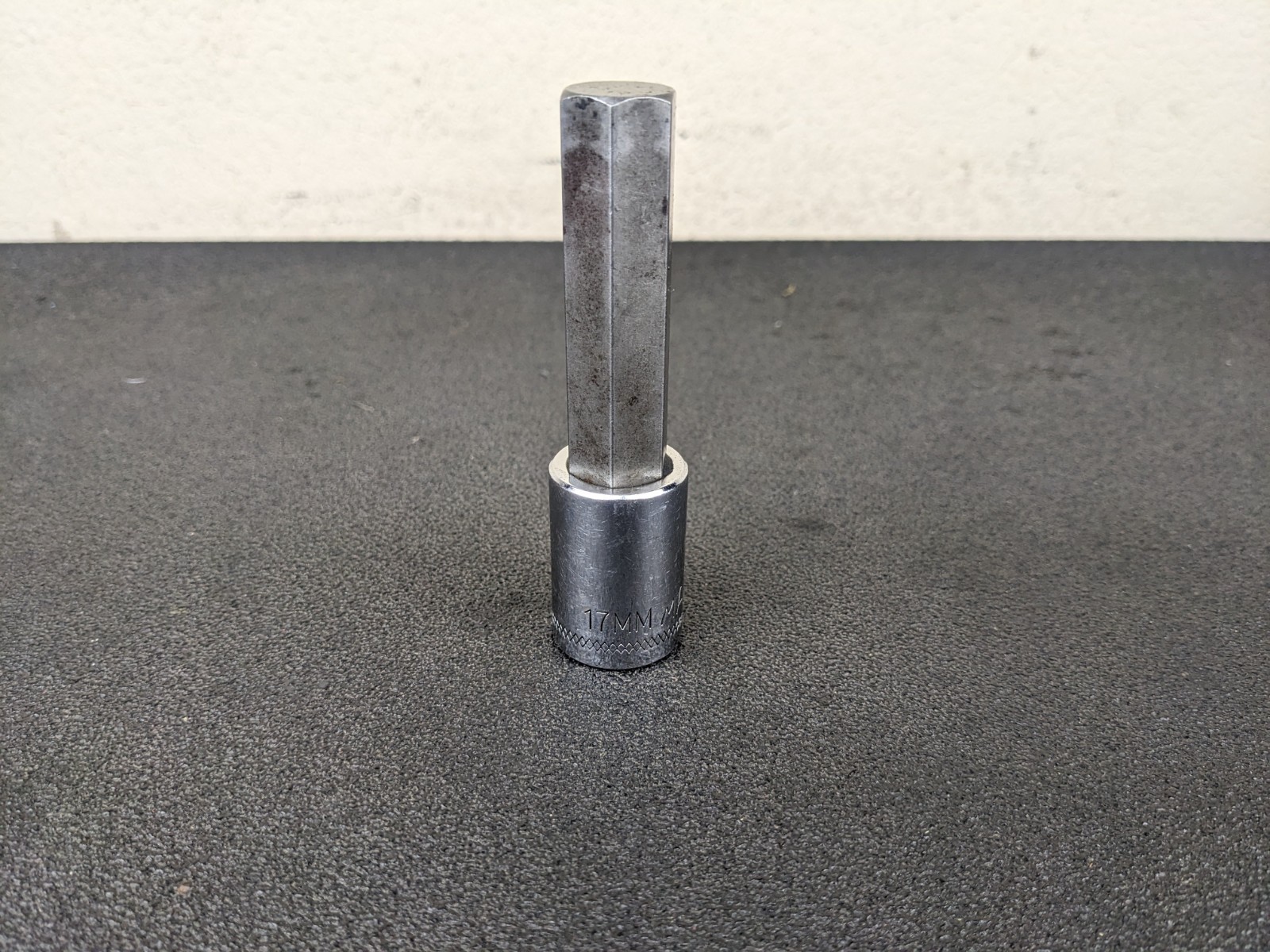 #bd279 Mac Tools VH17MM 17mm Metric Allen Hex Head Bolt Driver Socket 1/2″ Drive