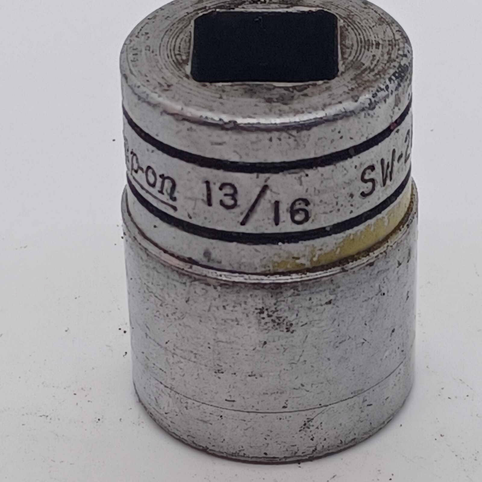 Snap-on – 13/16 (SW261) 1/2″ Drive – 12 Point Socket – Free Shipping