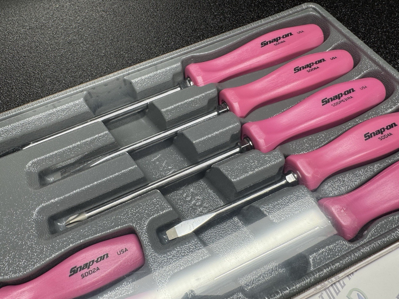 Snap-on Tools USA NEW 7-Piece PEARL PINK Combination Screwdriver Set SDDX70A