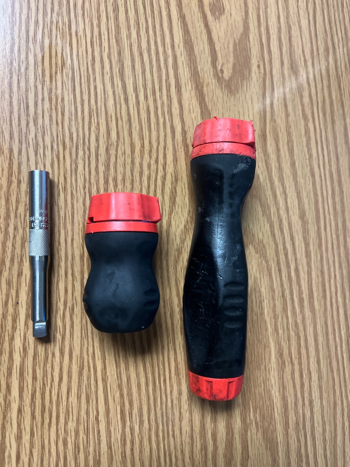 SNAP ON SGDMRC1A & SGDMRC4A – CUSHION GRIP RED & BLACK HANDLES LOC#16