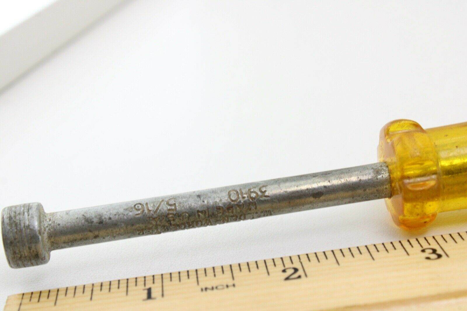 Spintite 3910 9/16″ Amber Hard Handle Nut Driver USA