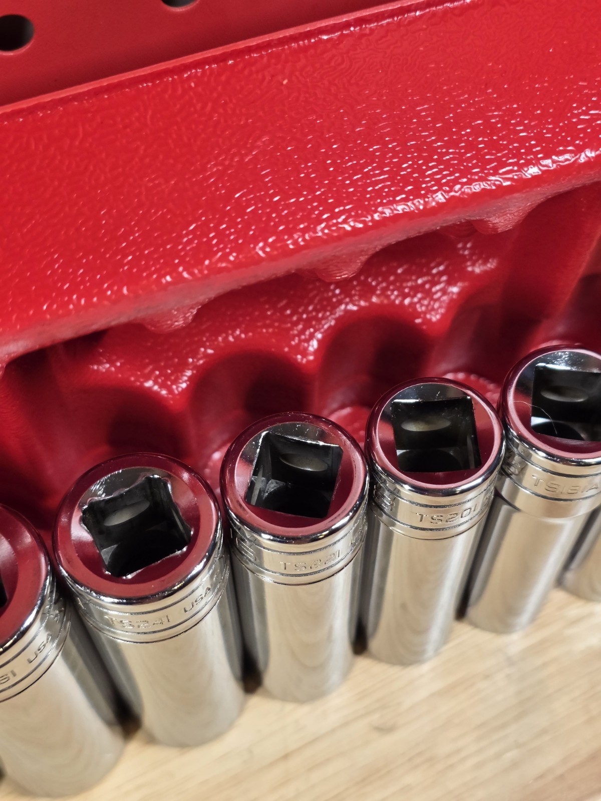 Snap-on 313TSYA 1/2″ Drive 13-Piece 3/8″ – 1-1/8″ Deep 6-Point Chrome Socket Set