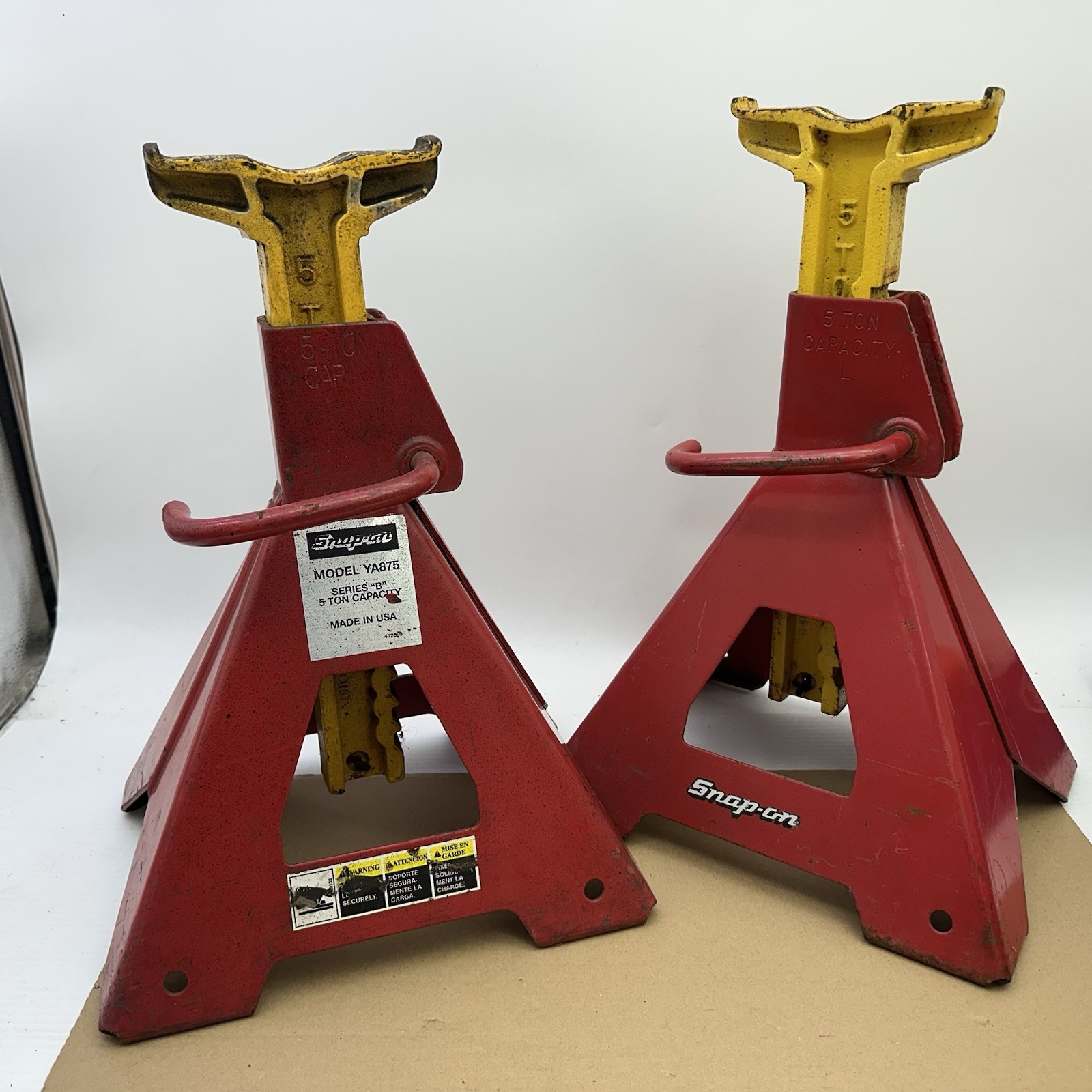 Pair of 2 Snap-On Professional Tools USA 5-Ton Capacity Jack Stands Model YA-875
