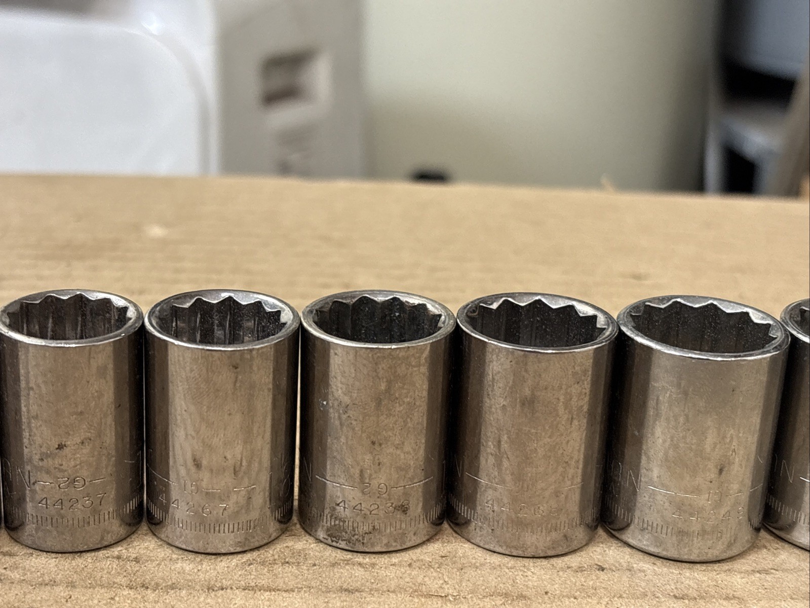 Vtg CRAFTSMAN 17pc 1/2 Drive Metric Socket Set 11-27 12pt (13mm 6Pt) USA No Skip