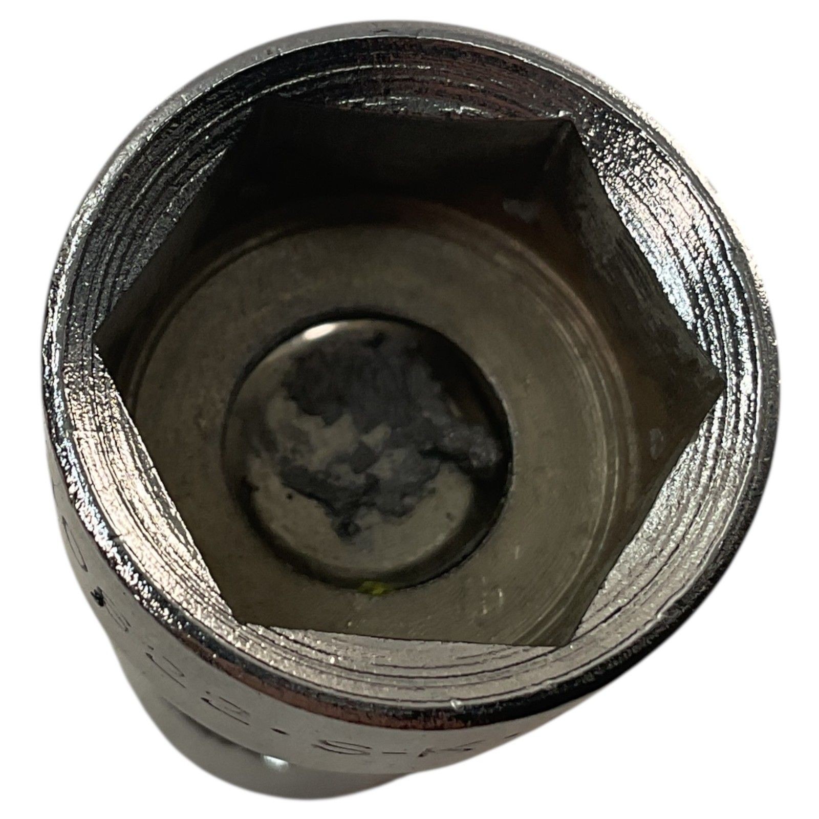 S-K Tools Universal Joint Socket 40622 11/16″ 6-Point 3/8″ Drive As Pictured USA