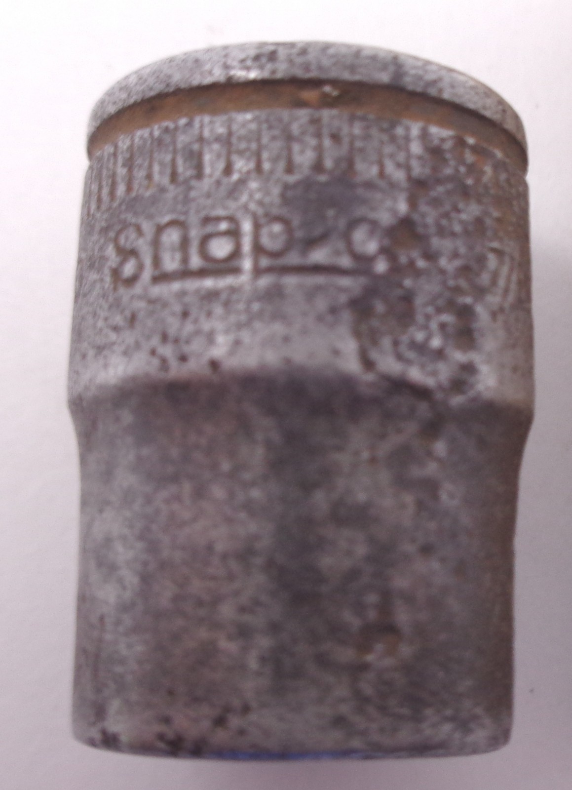 Snap-on USA F-140 SAE 3/8″ drive 7/16″ shallow 12 point socket: underline logo