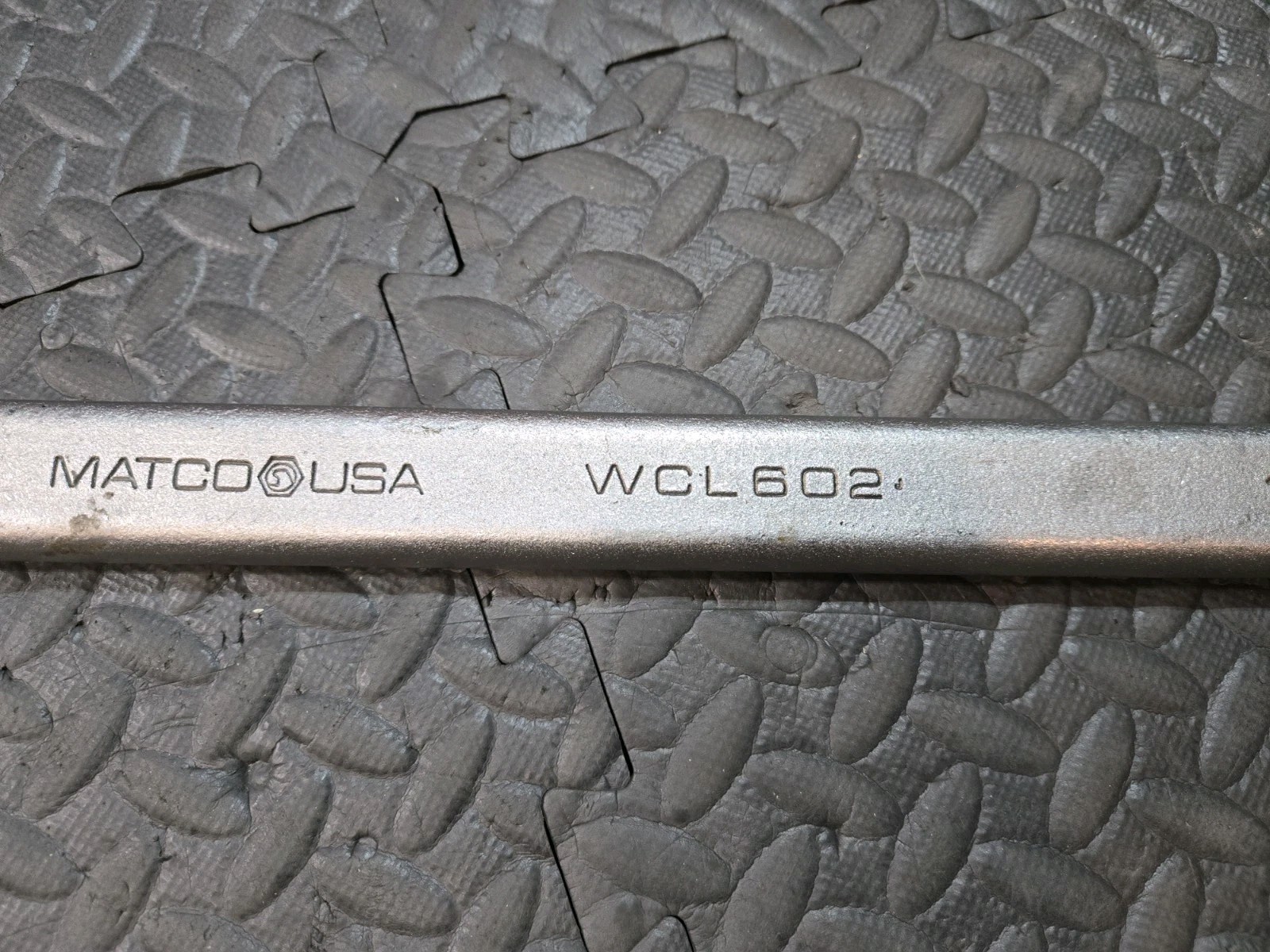 Matco Tools USA 1-7/8″ SAE Jumbo Large Combination Wrench 12pt WCL 602 26” Long