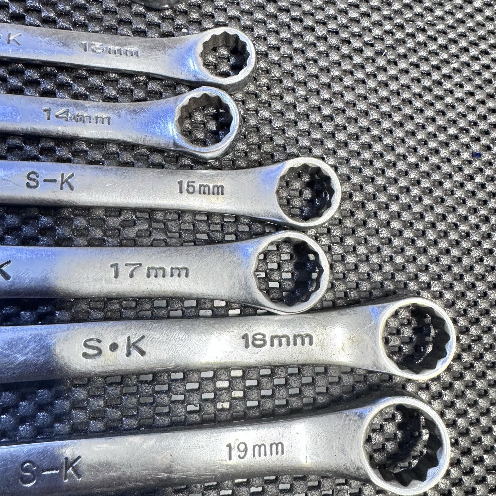 SK Hand Tool 8pc 12 Point Metric Combination Wrench Set 8mm- 19mm (without 16mm)