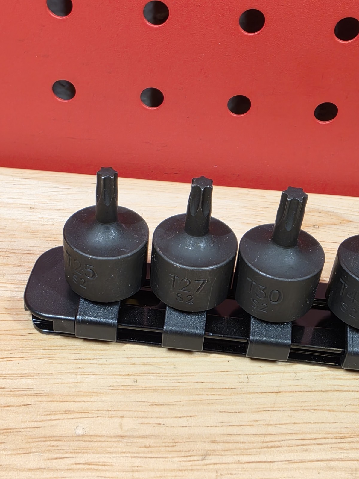 ASTRO PNEUMATIC TOOL CO 94410T 10-Piece 3/8″ Drive Nano Impact Torx Bit Sockets