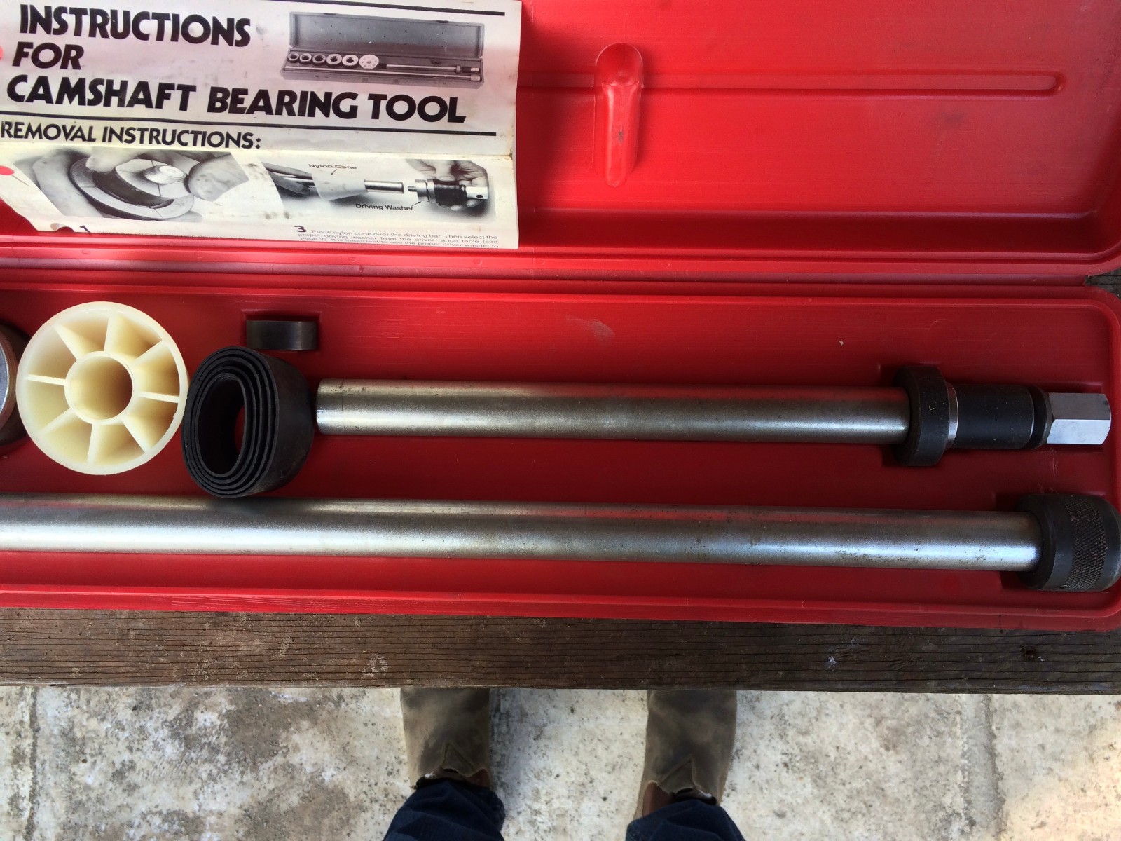 Lisle camshaft bearing tool set model 18000