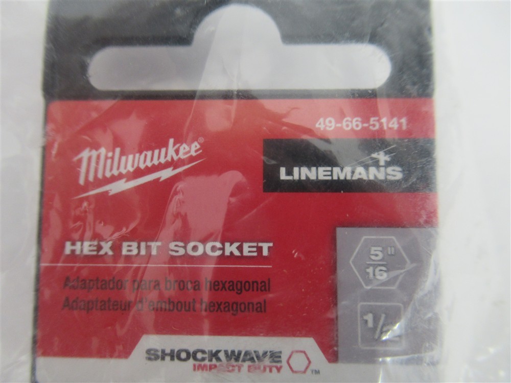 Milwaukee 49-66-5141 , 1/2″ Drive , 5/16″-8mm Shockwave Lineman’s Hex Bit Socket