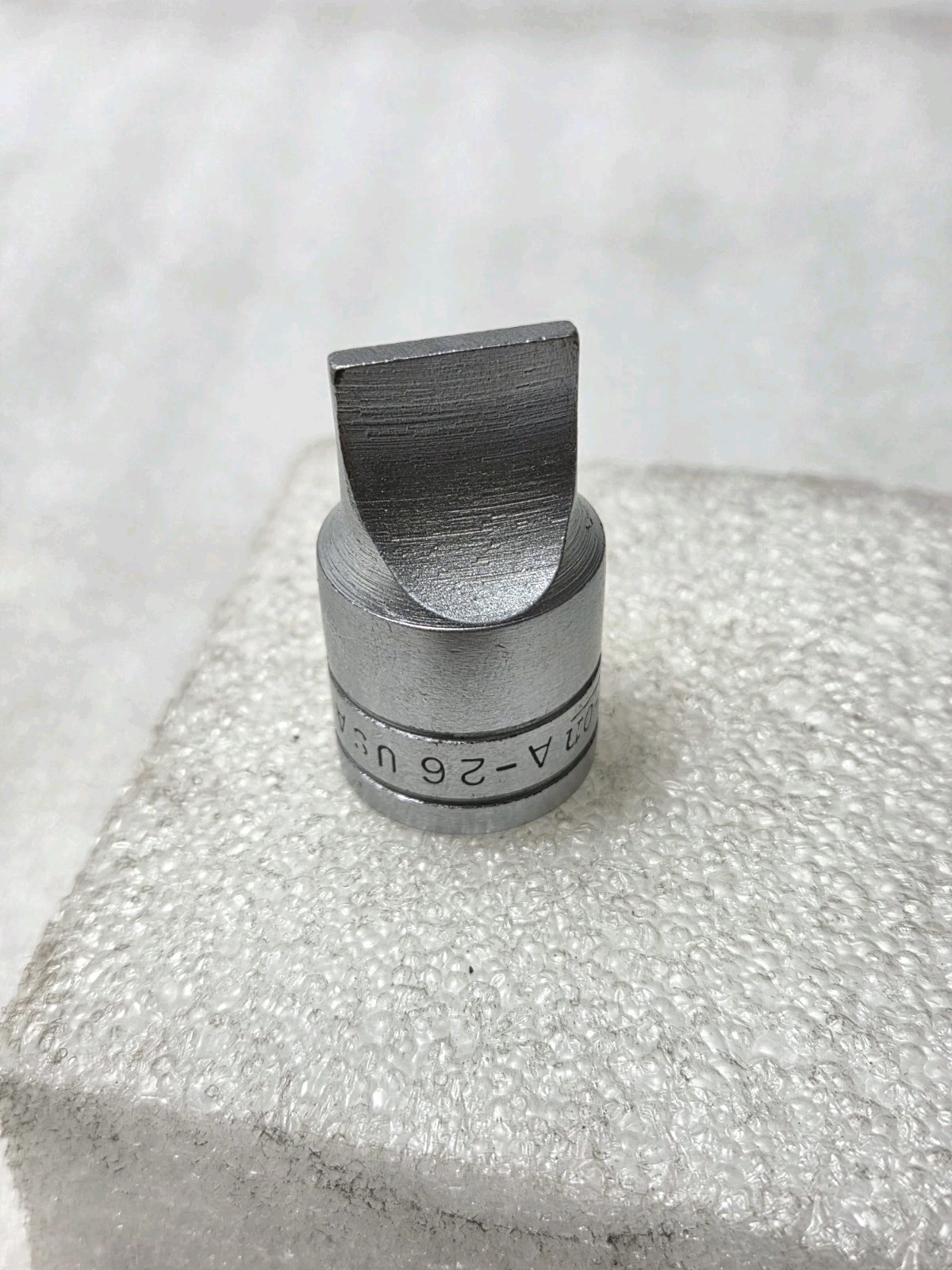Snap On A26 – 1/2″ Drive 3/4″ Wide Blade Chrome Drag Link Socket A 26